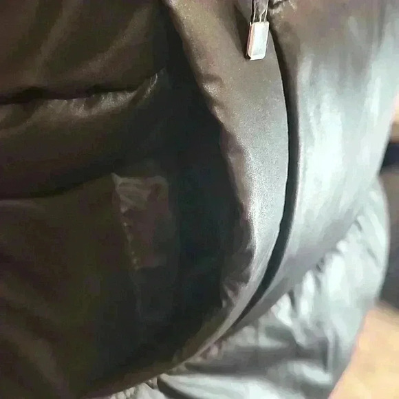 STEVE MADDEN | BLACK GLOSS PUFFER HOODED JACKET NWOT J126 - Picture 3 of 9